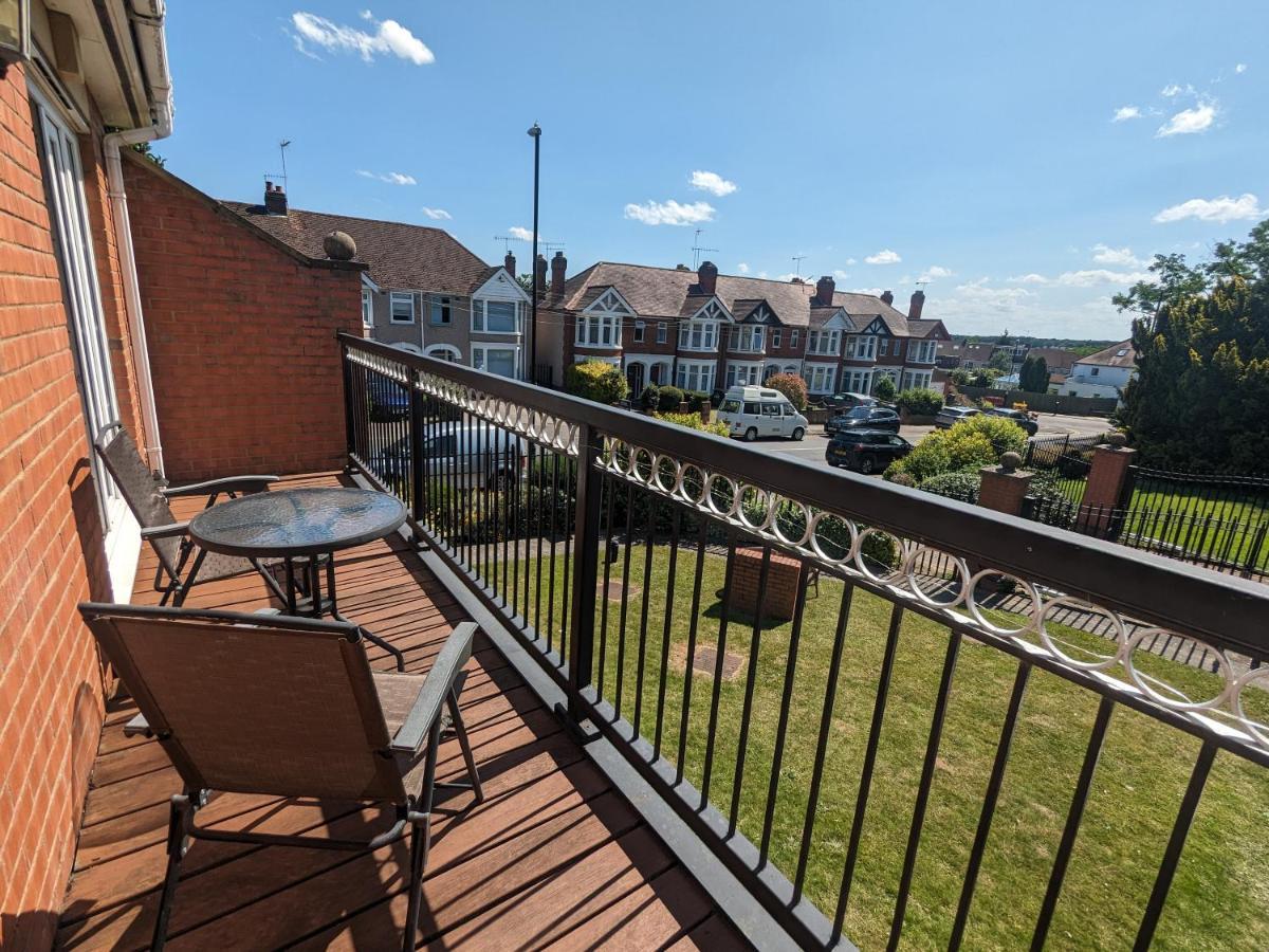 Stylish Modern Apartment, Free Secure Parking Allesley Esterno foto